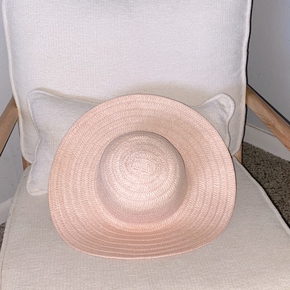 Time and Tru Light Pink Sun Hat